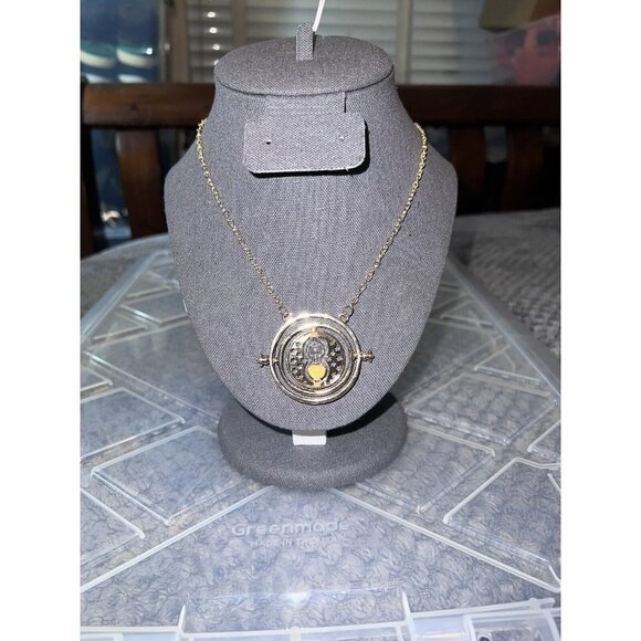 Harry Potter Jewelry Hermione Time Travel Magical HOURGLASS NECKLACE - Picture 4 of 6